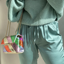 Afbeelding in Gallery-weergave laden, Rainbow Bag